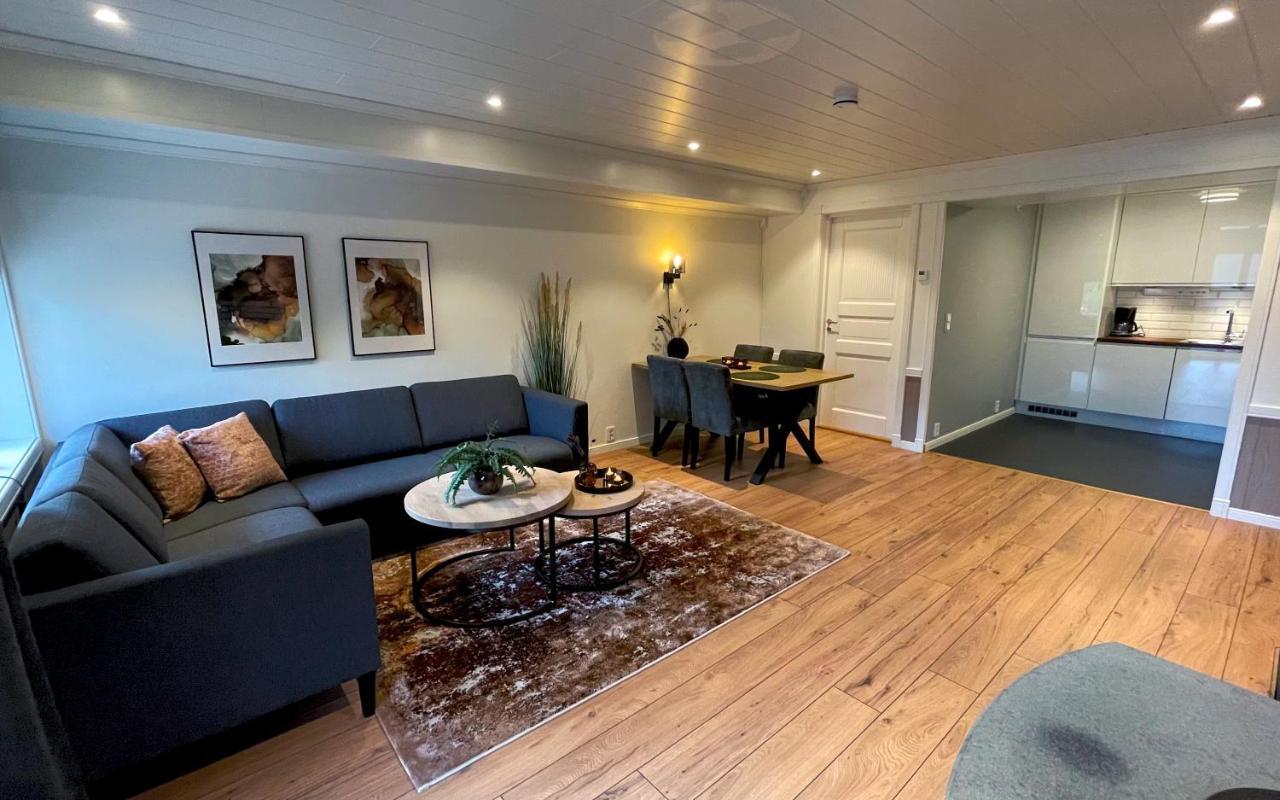 Otnes Fjordside Apartment Aurland Exterior photo